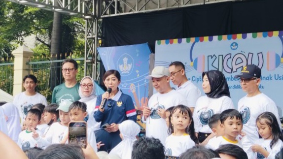 Ancaman Digital Meningkat, Menkomdigi Percepat Regulasi Perlindungan Anak