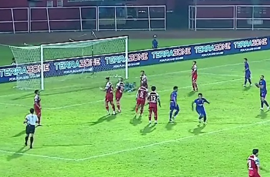 Arema FC Amankan Tiga Poin Kontra Barito