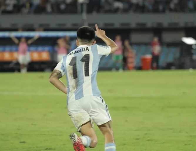 Argentina Bekuk Uruguay 1-0, Thiago Almada Jadi Penentu Kemenangan