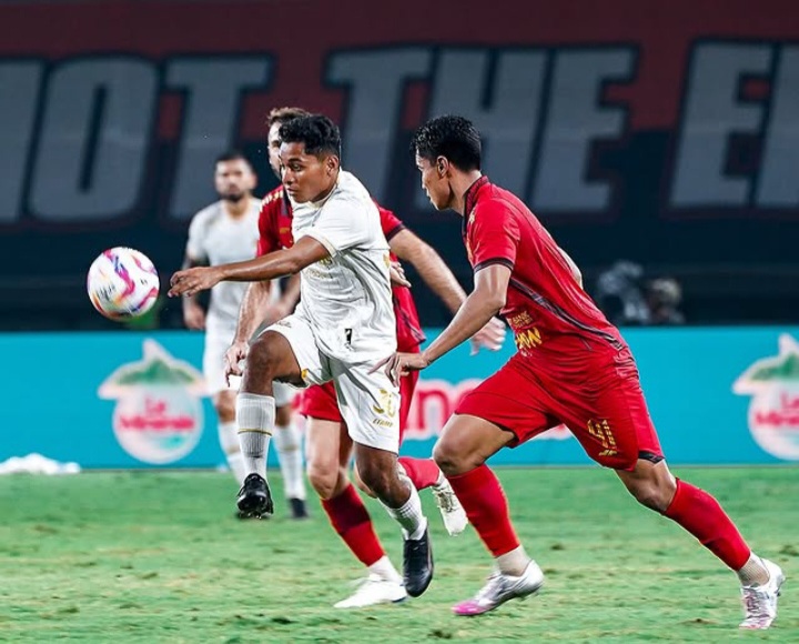 Comeback Arema FC Bikin Persija Terpuruk, Macan Kemayoran Kalah 1-3