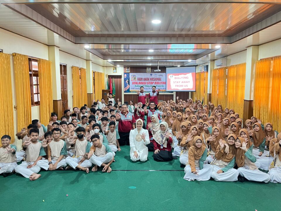 Perayaan Hari Anak Nasional di SMP Muhammadiyah PK: dari Senam Ceria hingga Deklarasi Stop Bullying