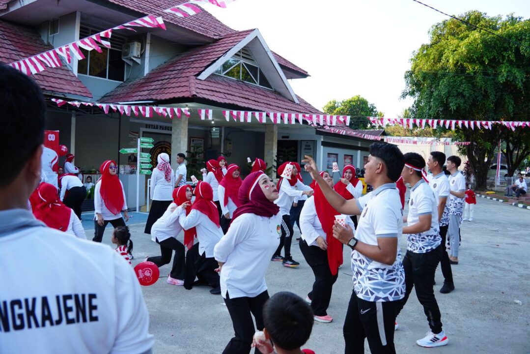 Lapas Pangkep Rayakan HUT Kemerdekaan RI ke-80 dengan Jalan Sehat dan Beragam Lomba