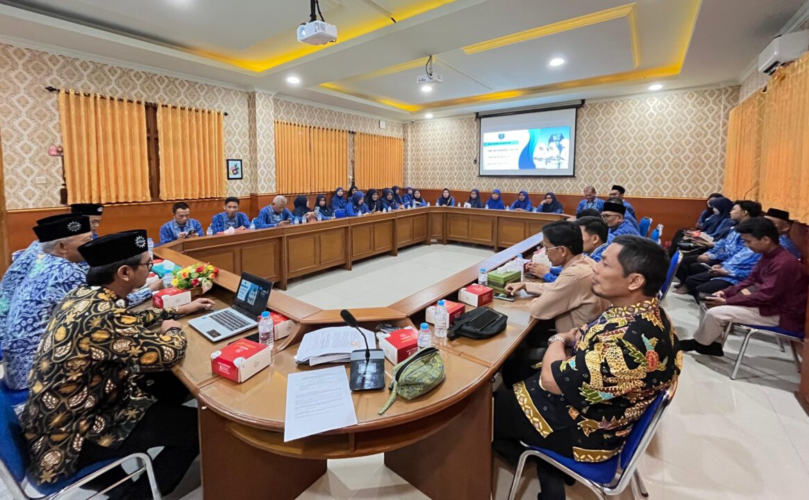 SMP Muhammadiyah PK Kottabarat Jadi Rujukan Studi Tiru Sekolah Muhammadiyah Pati