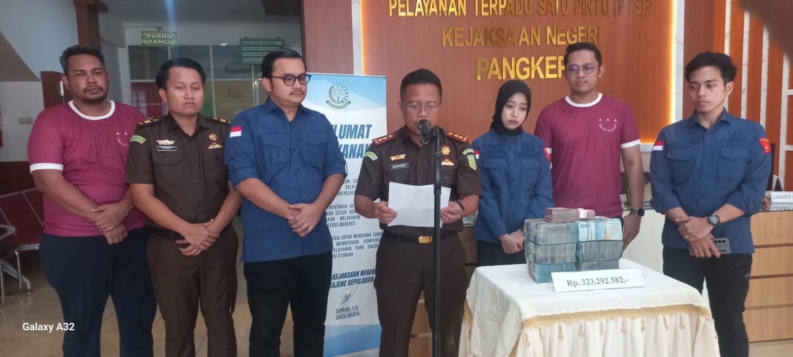 Kejari Pangkep Tahan Oknum Pejabat Bank Sulselbar