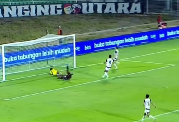Persija Tumbang di Markas PSM, Juku Eja Panjat Klasemen