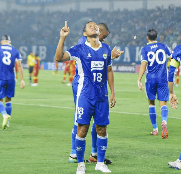 Persib Puncaki Grup G Usai Jinakkan Selangor FC