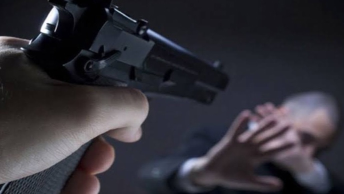 Polisi Buru Penembak Pengacara WA
