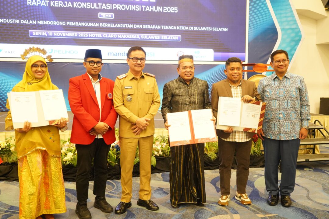 Dirut PT Semen Tonasa Jadi Pembicara Pada Kegiatan Rakerkonprov Apindo Sulsel