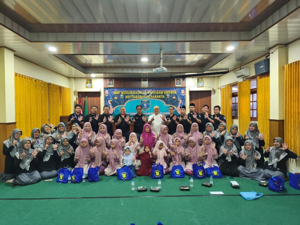 Milad 15 Tahun SMP Muhammadiyah PK Kottabarat Solo, Perkuat Karakter dan Prestasi