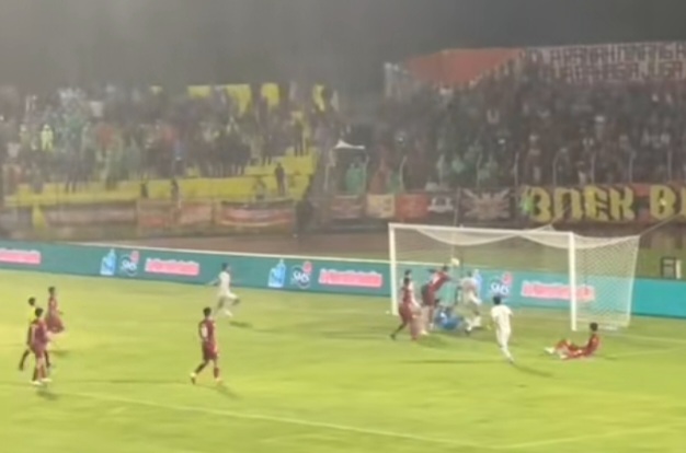 Persija Kalah Tipis dari Semen Padang