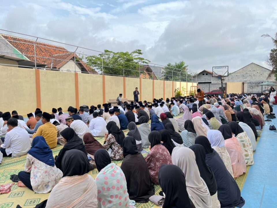Isra Mi’raj di SMP Muhammadiyah PK Kottabarat Tekankan Pentingnya Salat Lima Waktu