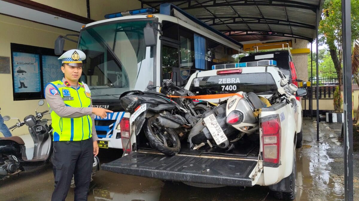 Motor Pelajar Bertabrakan di Jalan Poros Biringkassi, Satu Siswi SMA Meninggal