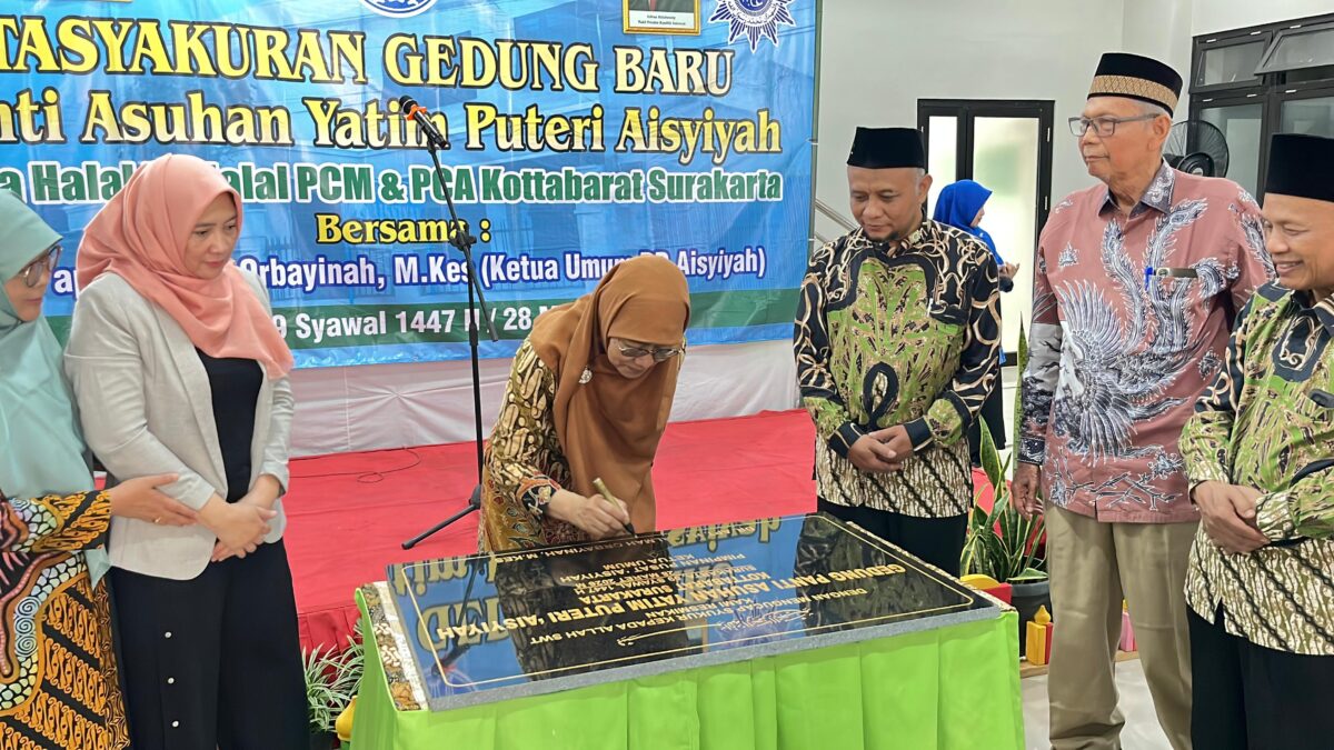 Ketua Umum ‘Aisyiyah Resmikan Gedung Panti Yatim Putri di Kottabarat