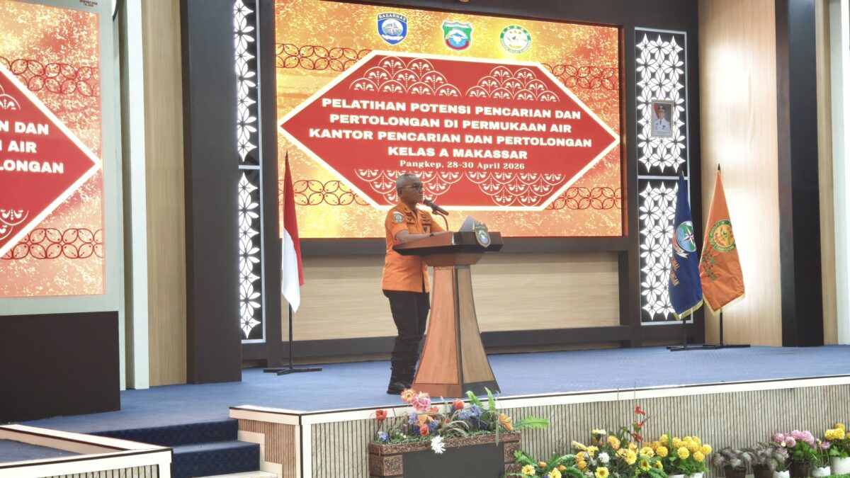 Basarnas Makassar Gelar Pelatihan Surface Water Rescue 2026 di Pangkep