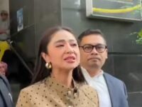 Dewi Persik Laporkan Akun Palsu ke Polda Metro Jaya