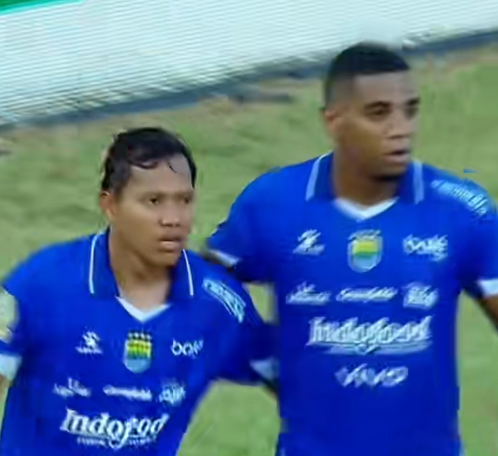 Persib Bandung Kalahkan Persija Jakarta 2-1, Kans Juara Makin Terbuka