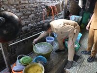 Wali Kota Munafri Cek Langsung Distribusi Air Bersih di Kerung-Kerung, Pastikan Keluhan Warga Tuntas