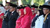 Melinda Aksa Hadiri Upacara HUT ke-81 RI di Karebosi, Tekankan Peran Keluarga Isi Kemerdekaan