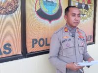 Viral Polisi Tahan Mobil Pickup, Humas Polres Pangkep Sebut Ini