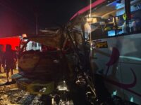 Bus dan Dump Truck Tabrakan di Kutai Timur, 4 Penumpang Luka-Luka