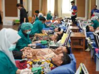 Kegiatan donor darah HUT ke-58 PT Semen Tonasa di Auditorium Semen Tonasa, Pangkep.