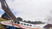 Pesawat Caravan Asian One Air PK-LTF tergelincir di Bandara Bilorai, Sugapa, Intan Jaya, Papua Tengah.