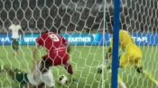 Empat Gol Baker, Pertahanan Bangladesh Porak-poranda di Babak Pertama